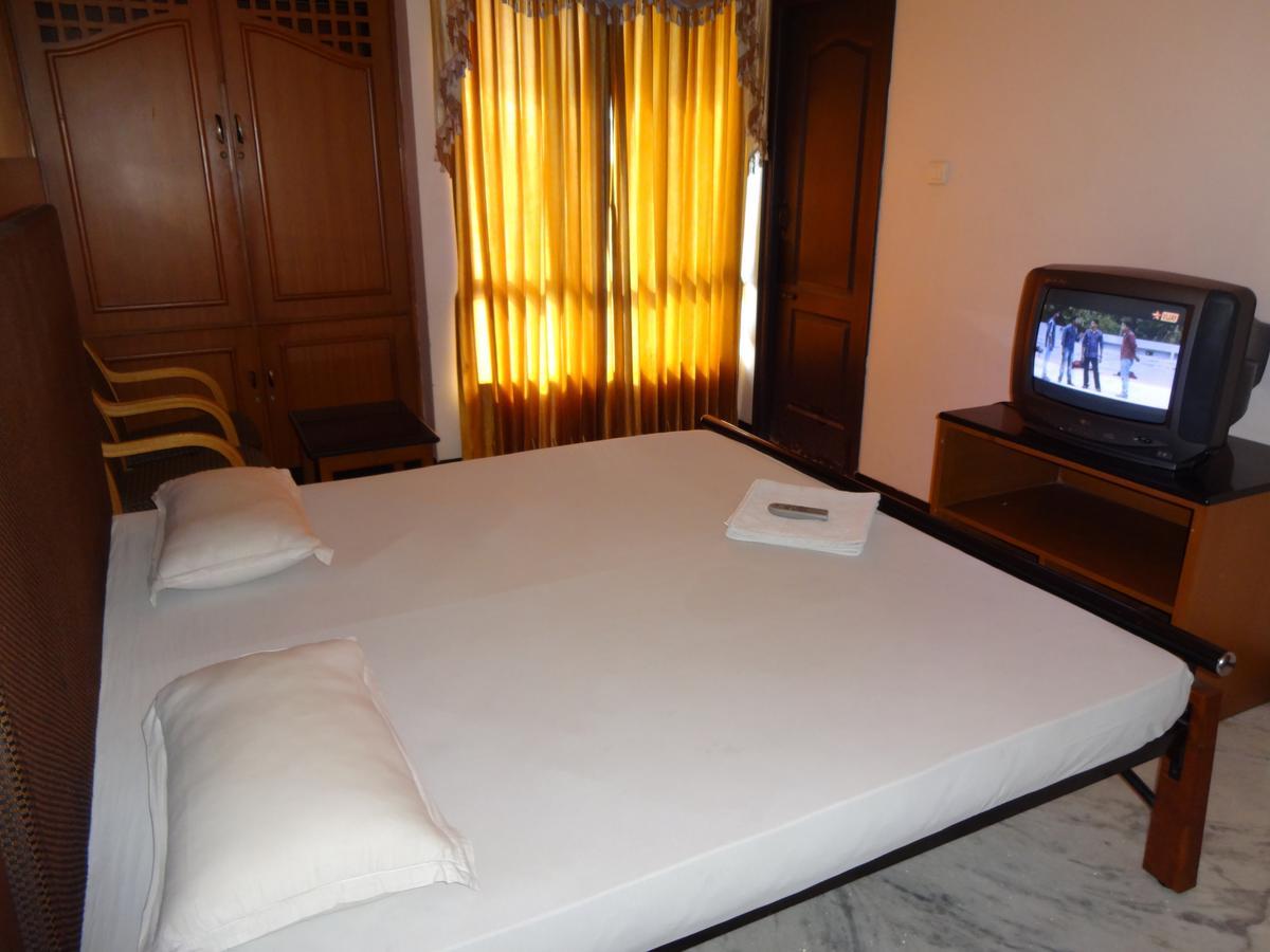 كويمباتور Hotel Grand Palace المظهر الخارجي الصورة